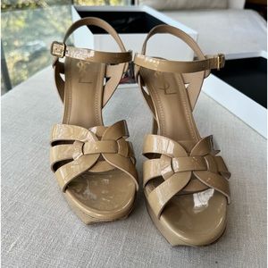 Yves Saint Laurent Tribute 75 Sandal patent leather nude sz 39